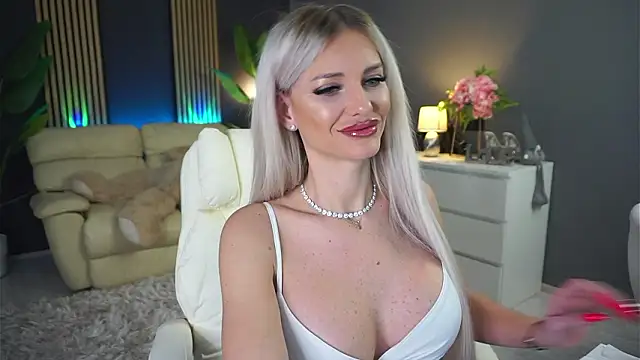 SweetBlondy35 online show from February 2026 06:49:02 PM