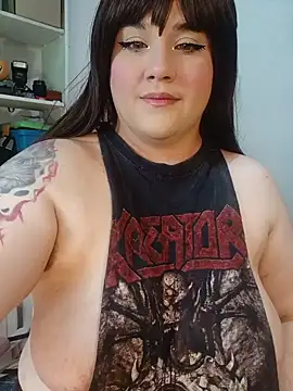 ItsNaiixa online show from June 2026 06:02:01 PM