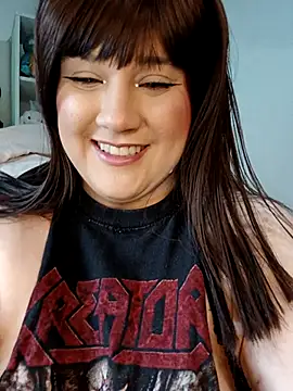 ItsNaiixa online show from April 2026 10:12:02 PM