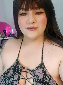 ItsNaiixa online show from November 2025 06:52:02 PM