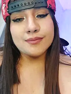 ItsNaiixa online show from March 2025 05:38:01 PM