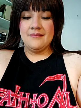 ItsNaiixa online show from April 2026 03:24:02 PM