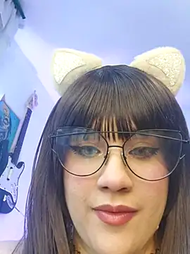 ItsNaiixa online show from February 2025 06:01:02 PM