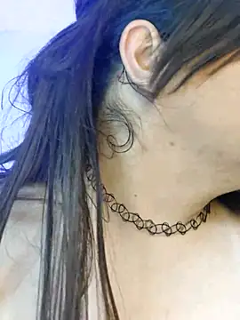 ItsNaiixa online show from March 2025 12:32:02 AM