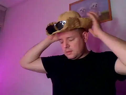 lobito1997 online show from March 2025 10:29:02 PM