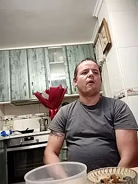 lobito1997 online show from November 2025 01:54:01 AM