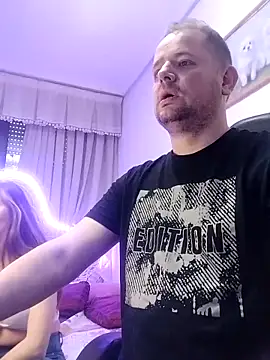 lobito1997 online show from March 2025 05:31:01 PM