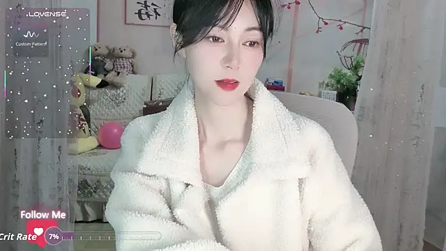 Lisa-s online show from October 2025 01:33:02 PM