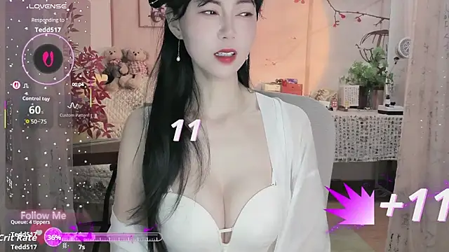 Lisa-s online show from September 2025 12:27:01 AM
