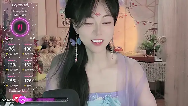Lisa-s online show from October 2025 12:25:01 AM