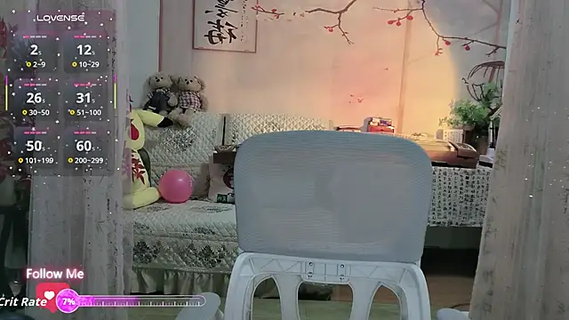 Lisa-s online show from October 2025 01:28:02 AM