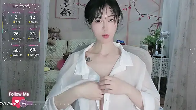 Lisa-s online show from November 2025 01:48:02 PM