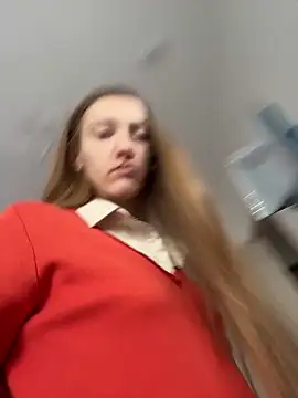 KateRedgar online show from April 2026 01:56:02 PM