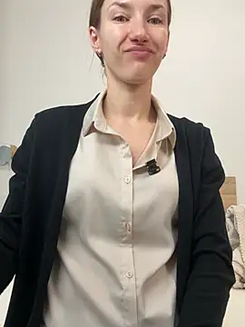 KateRedgar online show from April 2026 02:01:01 PM