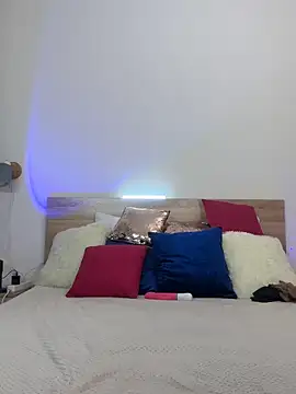 KateRedgar online show from February 2026 01:41:02 PM