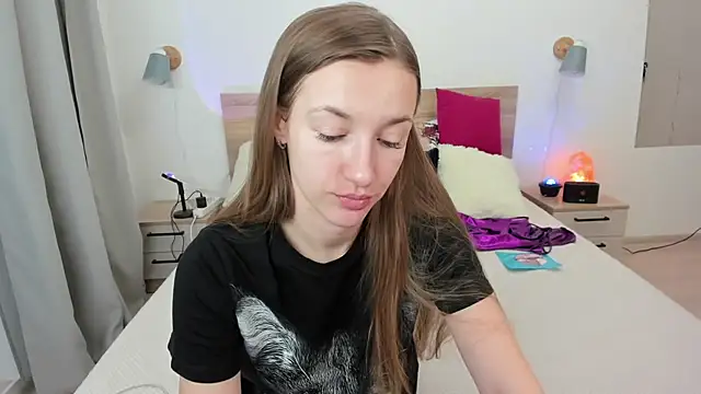 KateRedgar online show from February 2026 03:02:02 PM