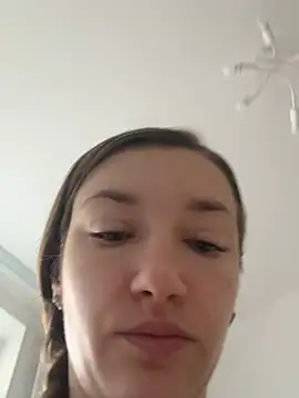 KateRedgar online show from April 2026 06:25:02 AM