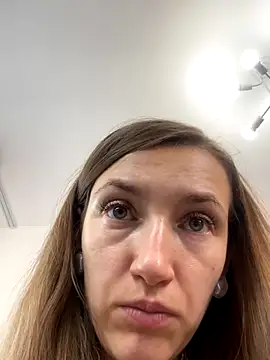 Snapshot of KateRedgar chatting on September 2025 10:08:01 AM KateRedgar online show from September 2025 10:08:01 AM