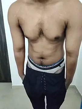 hottboy 39 online show from June 2026 10:04:02 AM