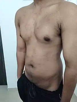 hottboy 39 online show from July 2026 07:18:01 AM