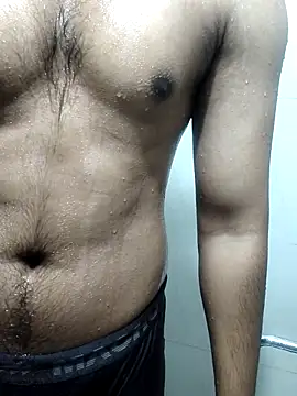 hottboy 39 online show from December 2025 06:32:01 PM