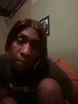 Moorella1 online show from November 2025 04:33:02 PM