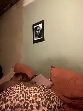 Moorella1 online show from November 2025 06:36:01 AM