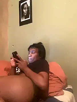 Moorella1 online show from November 2025 04:02:02 PM