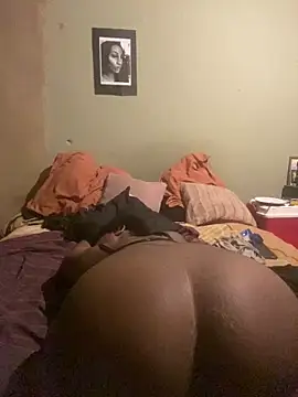 Moorella1 online show from December 2025 08:34:02 PM