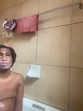 Moorella1 online show from November 2025 12:27:02 PM