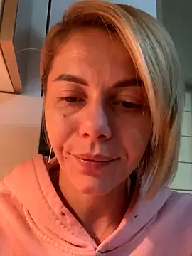 tanyagrey online show from October 2025 05:51:02 AM