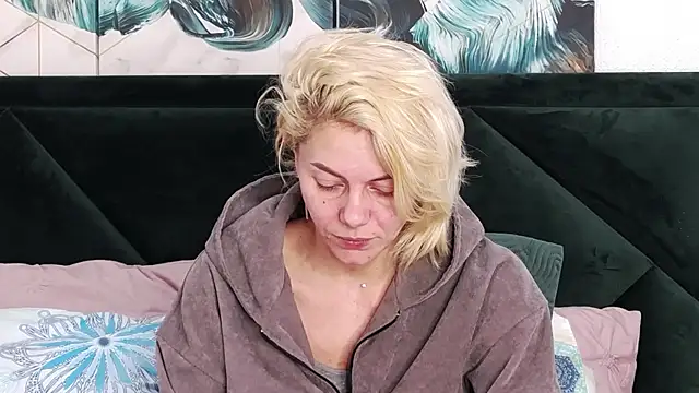 tanyagrey online show from February 2026 06:35:01 AM