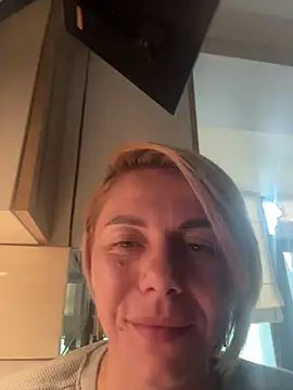 tanyagrey online show from November 2025 08:51:02 AM