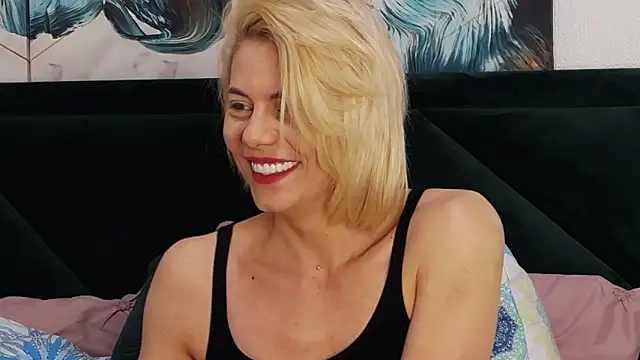 tanyagrey online show from February 2026 06:55:01 AM