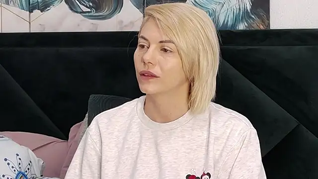 tanyagrey online show from February 2026 06:44:01 AM