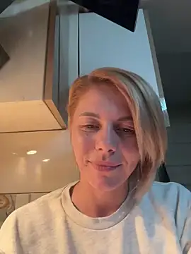 tanyagrey online show from December 2025 05:03:01 PM