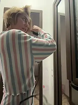 tanyagrey online show from November 2025 07:47:02 AM