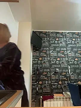 tanyagrey online show from December 2025 09:44:01 AM