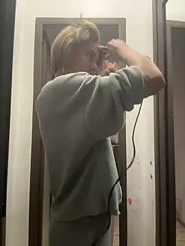 tanyagrey online show from November 2025 06:50:01 AM