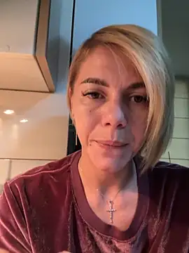 tanyagrey online show from October 2025 06:25:01 AM