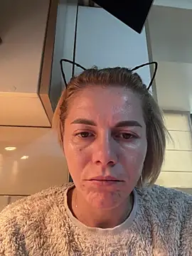 tanyagrey online show from November 2025 06:39:01 AM