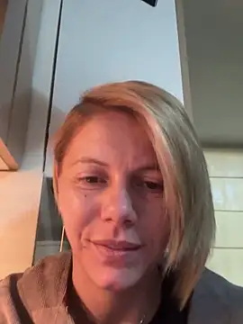 tanyagrey online show from October 2025 05:45:01 AM