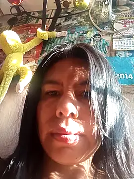 Alanagracia online show from December 2025 01:02:02 PM