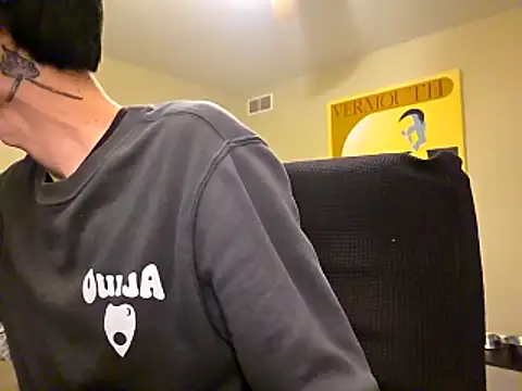 Migaruo online show from April 2026 12:07:01 AM