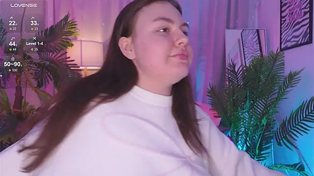 Snapshot of Mia__Peach chatting on March 2025 02:47:01 PM Mia Peach online show from March 2025 02:47:01 PM