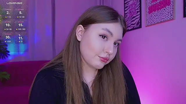 Snapshot of Mia__Peach chatting on February 2025 01:40:02 AM Mia Peach online show from February 2025 01:40:02 AM