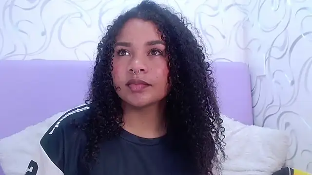 KittyBrookex online show from November 2025 04:39:01 PM