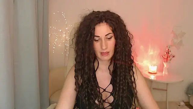 Snapshot of MaryMalory11 chatting on January 2025 04:06:01 PM MaryMalory11 online show from January 2025 04:06:01 PM