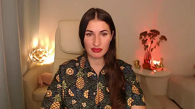 Snapshot of MaryMalory11 chatting on November 2025 04:12:02 PM MaryMalory11 online show from November 2025 04:12:02 PM