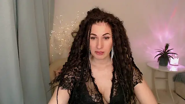 Snapshot of MaryMalory11 chatting on February 2025 06:39:02 PM MaryMalory11 online show from February 2025 06:39:02 PM